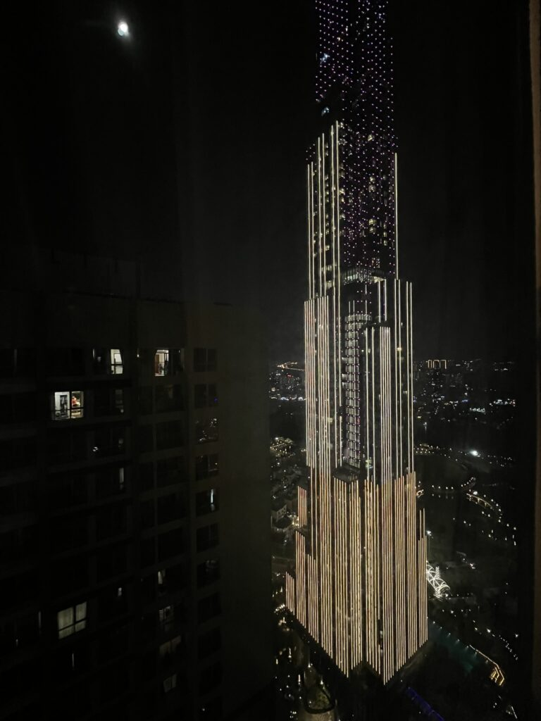 The view from the balcony, Landmark 81